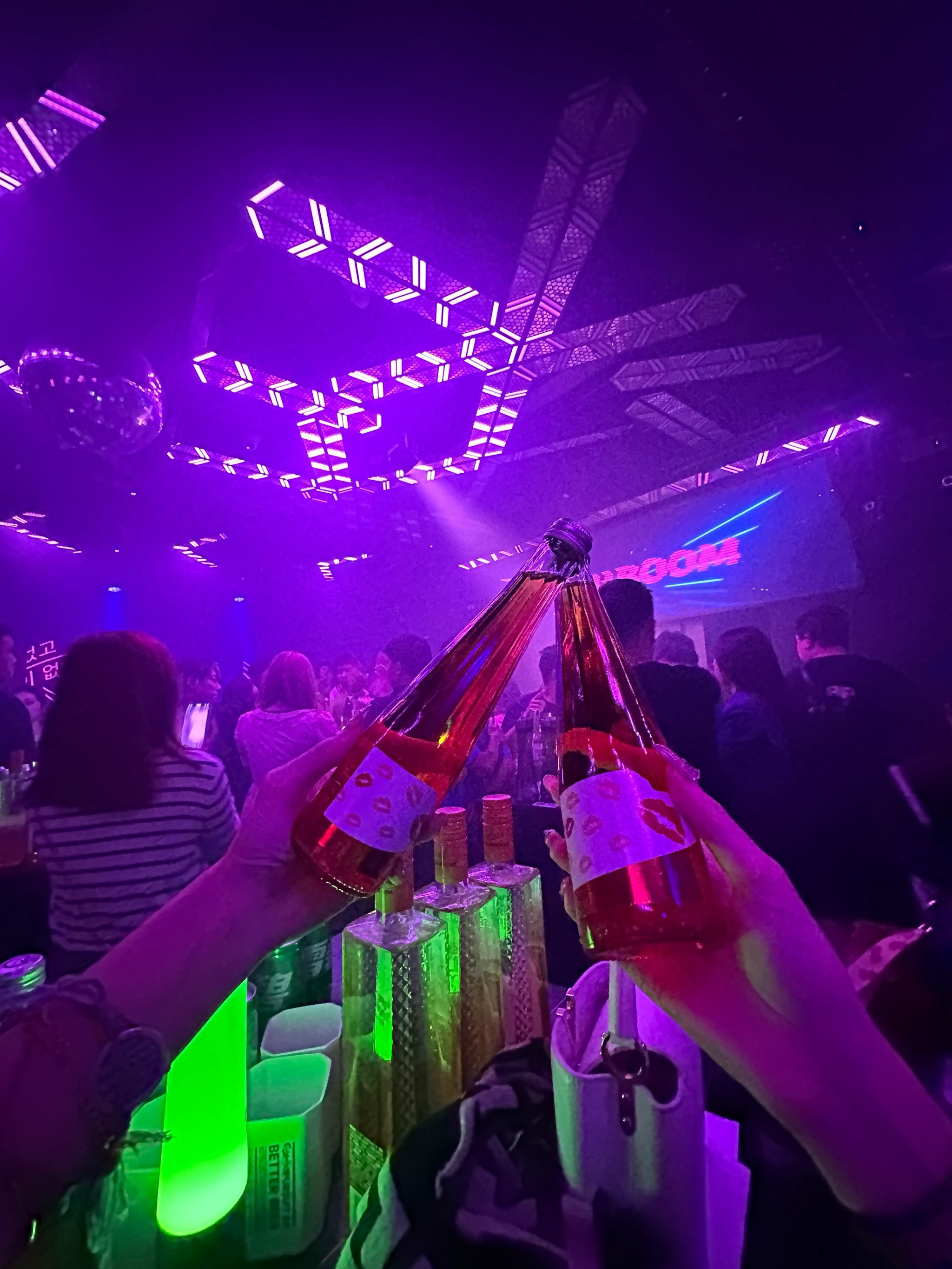 孝感商务ktv引领商务ktv新模式-大悟县ktv预订